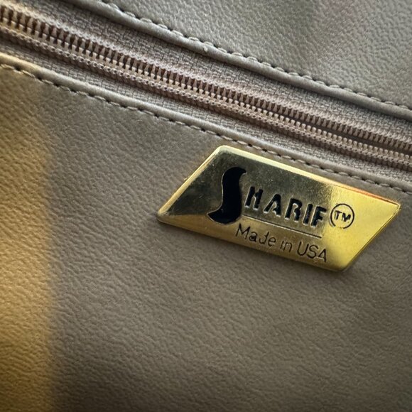 A Vintage SHARIF Designer Leather Purse - Picture 11 of 11